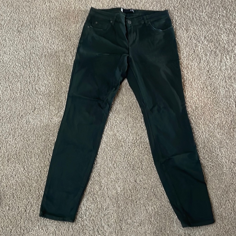 Cute ankle skinny jeans